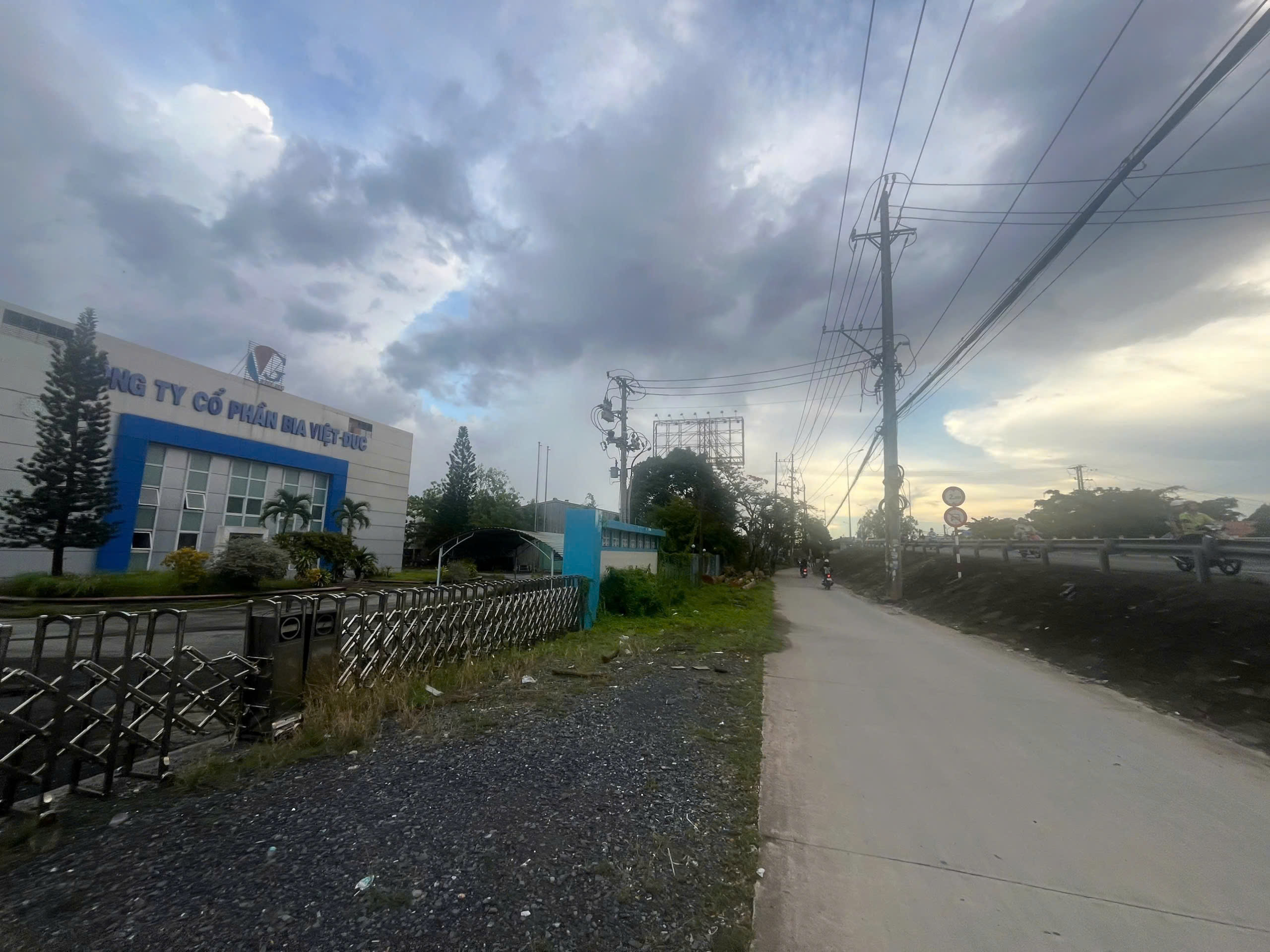 z6624515601583_b654325a34bbfce569ee778c49783906