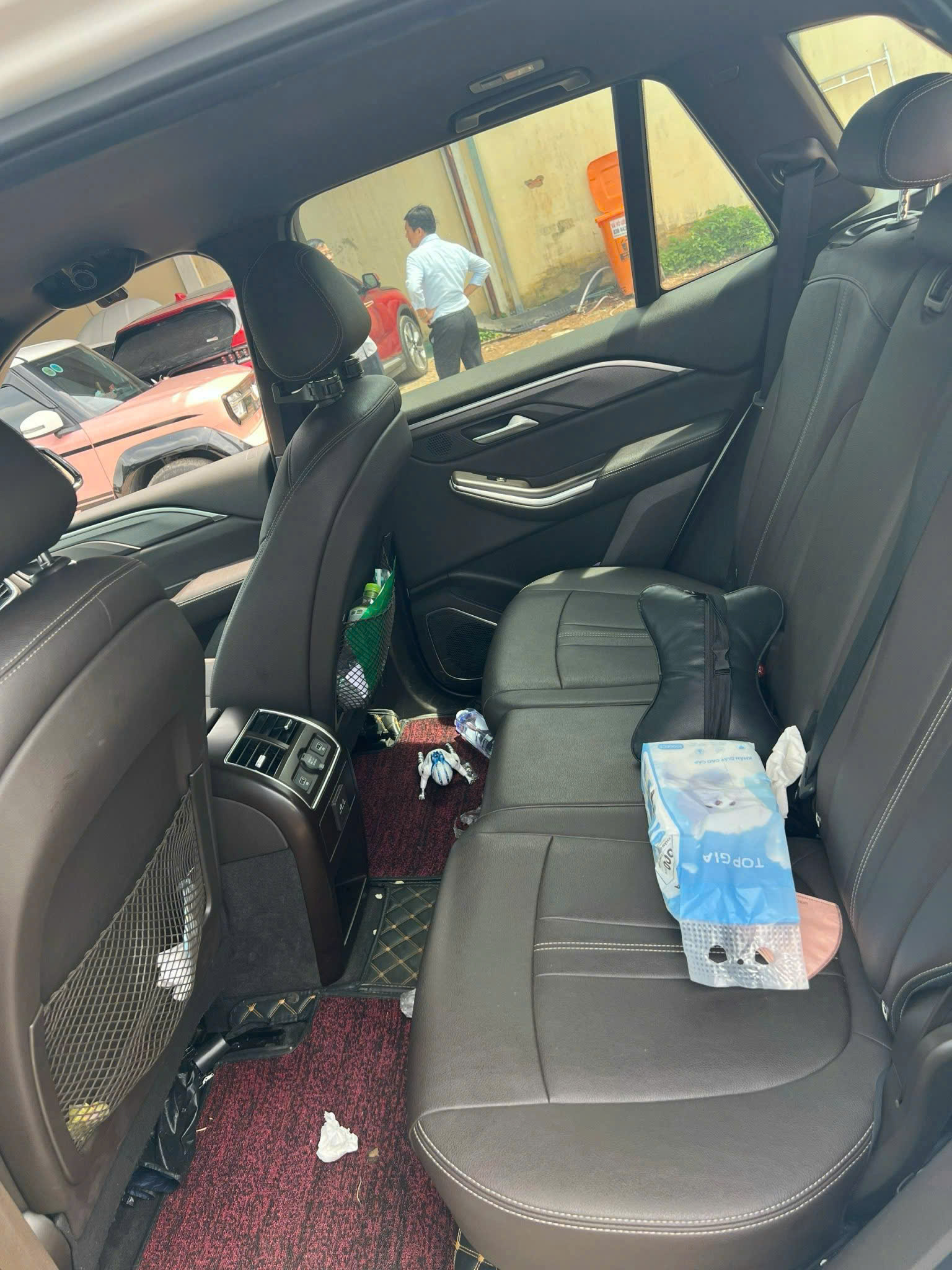 z7028220404689_cc56e12fc90bfba76f8877a9f60c7c0b