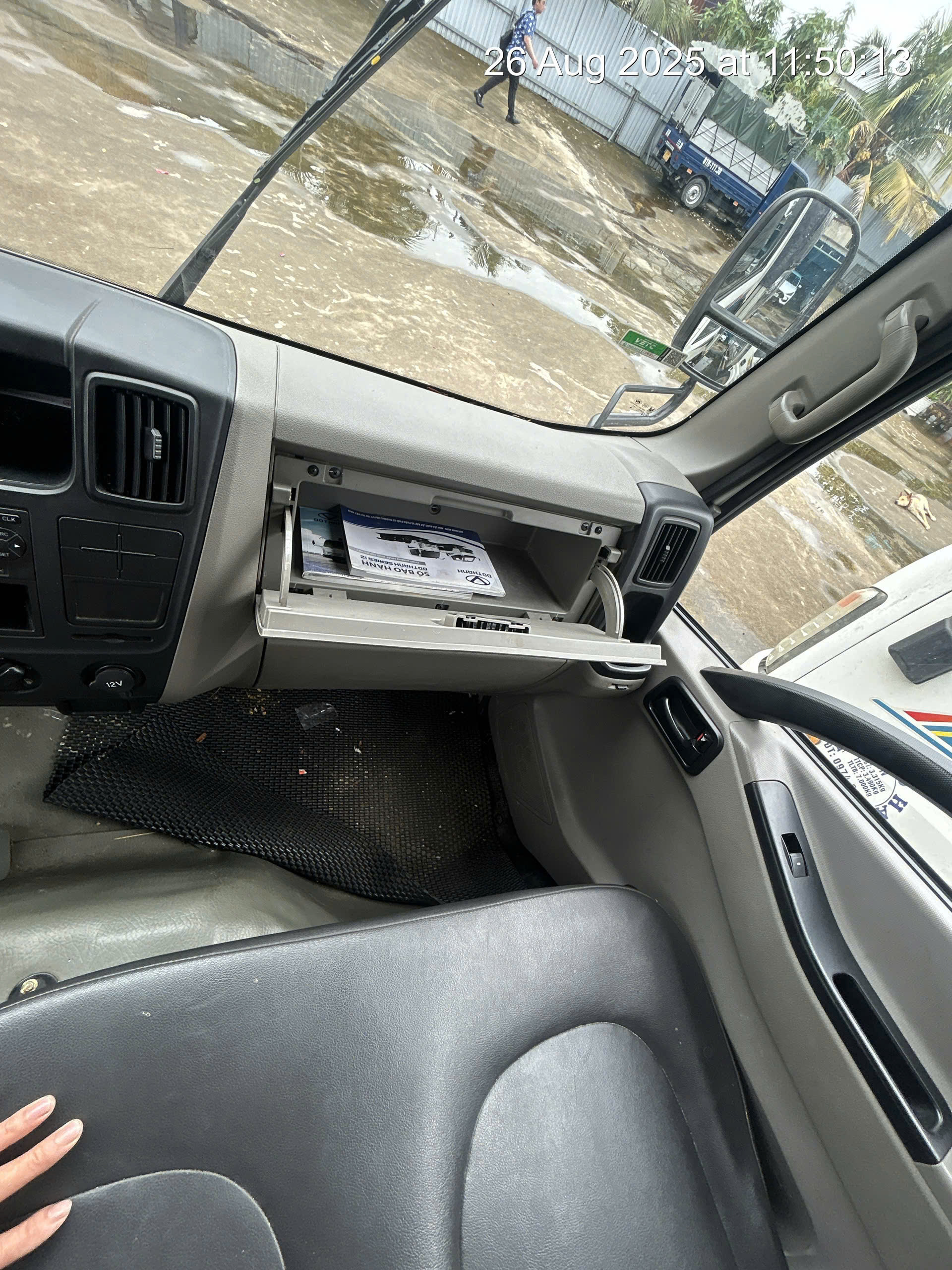 z7028261896717_2687e4e344155bf2da63f65e650d7efb